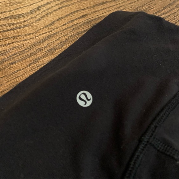 black lululemon leggings - Picture 3 of 6
